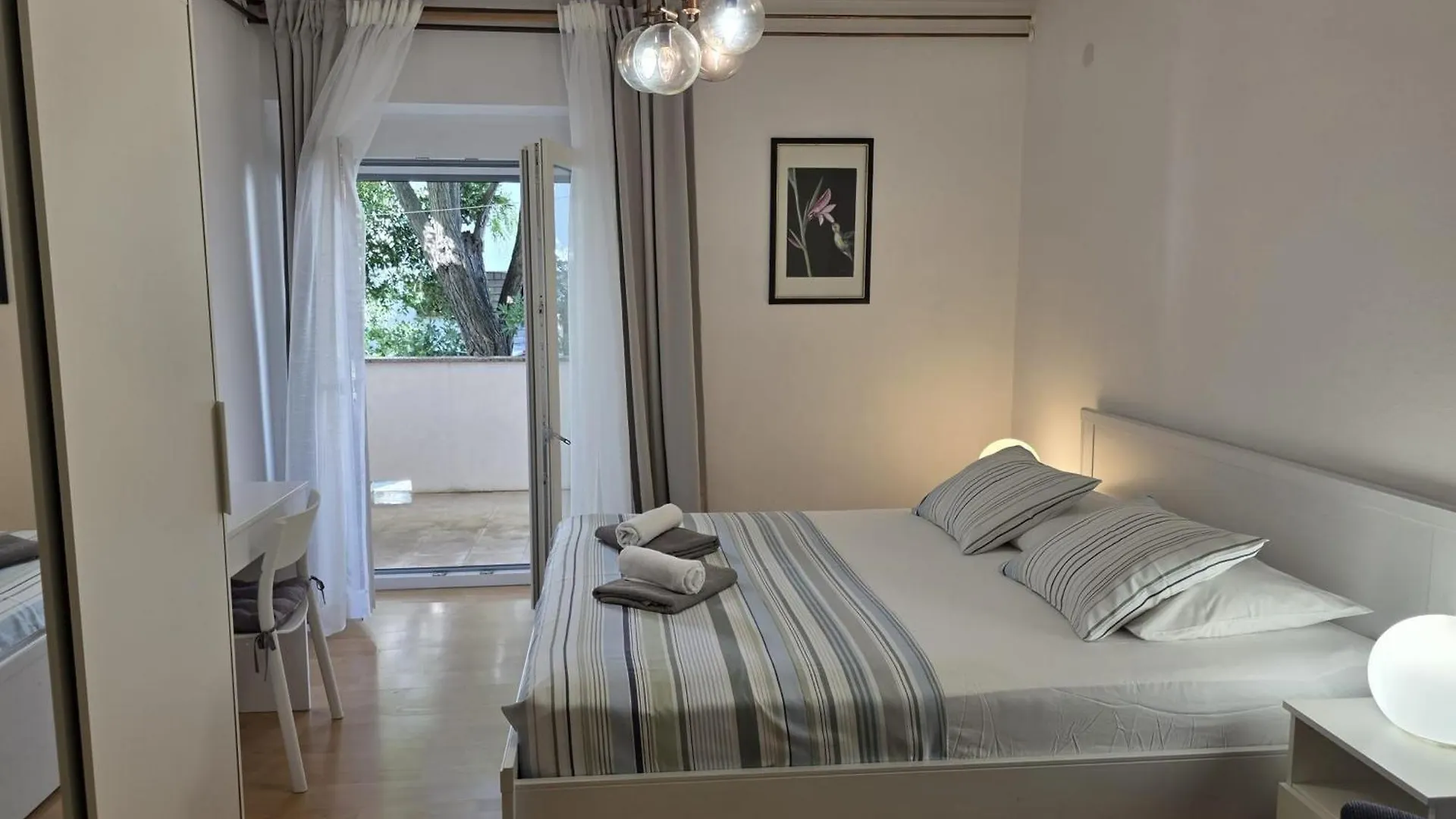 Apartmani Eta Pag Town Croatia